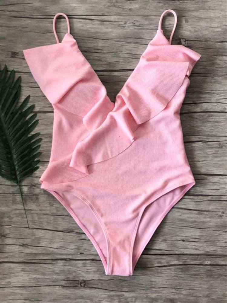 Vintage Style One-Piece Monokini Ruffle Swimsuit