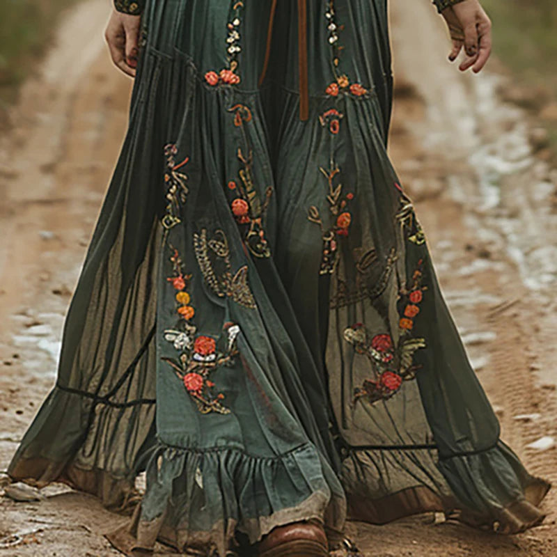 A. Vintage Boho Floral Print Indie Folk V-neck Long Dress With High Waist, Loose Bohemian Maxi Dress