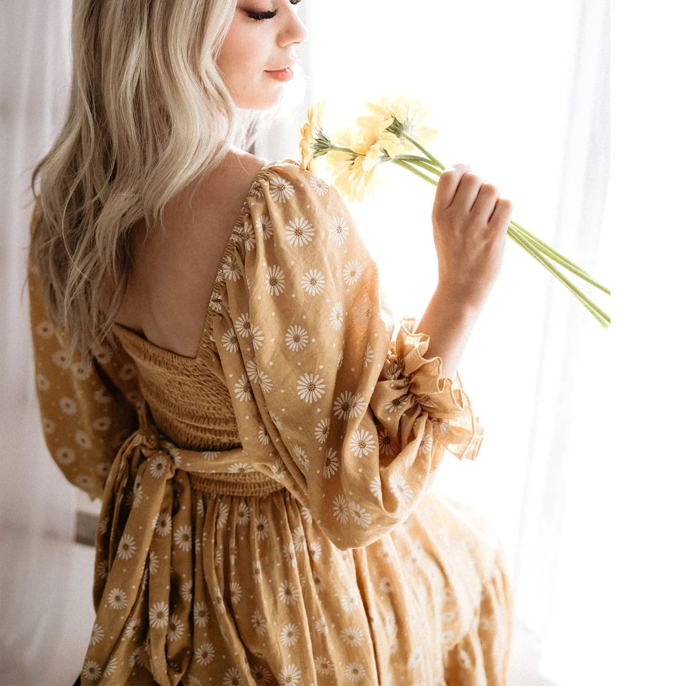 Daisy Printed Cotton Long Sleeved Retro Style Maternity Dress For Photography or Baby Shower Dress