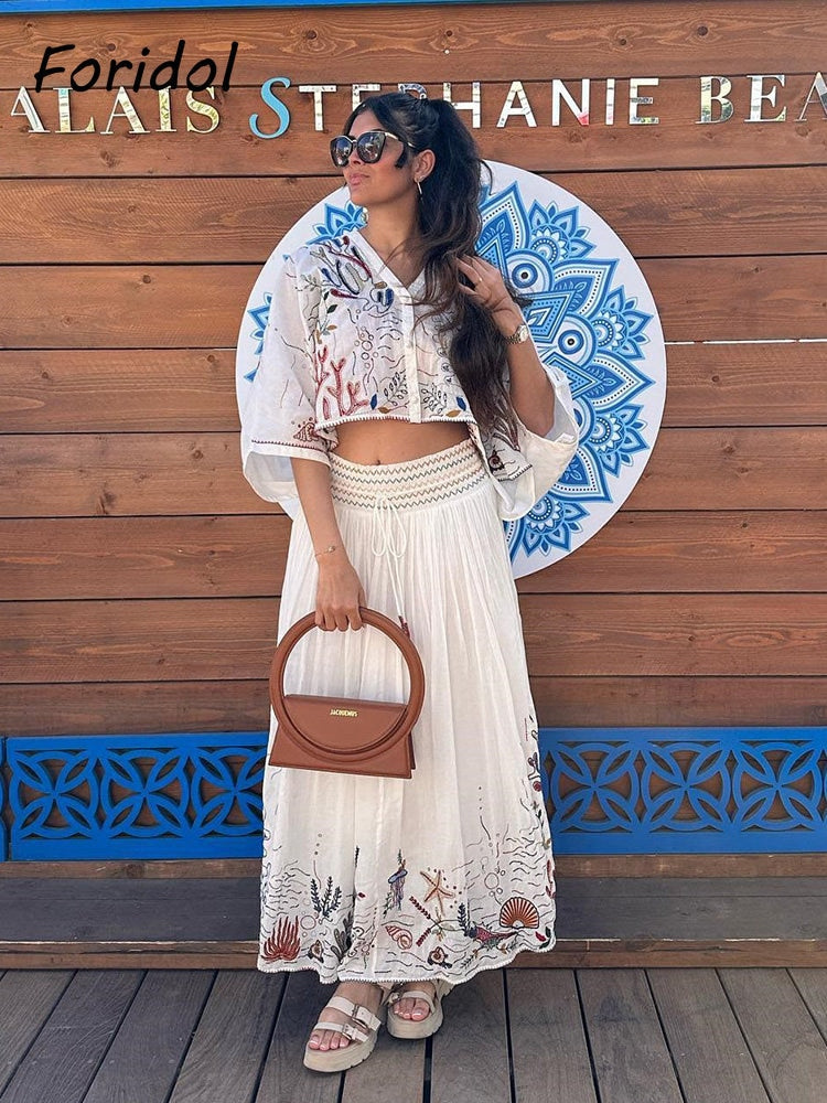 Gypsy Embroidered Paisley Printed Skirt and Blouse Sets with Batwing Sleeve and V-Neck Button Tiered Mini Skirt