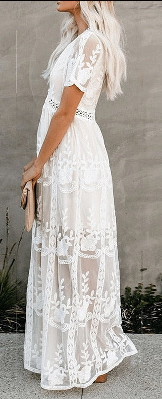 Boho Women Maxi Dress with Loose Embroidery and White Lace