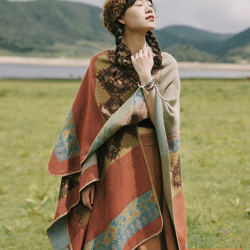 Winter Gypsy/ Boho Vintage Knitted Floral Poncho