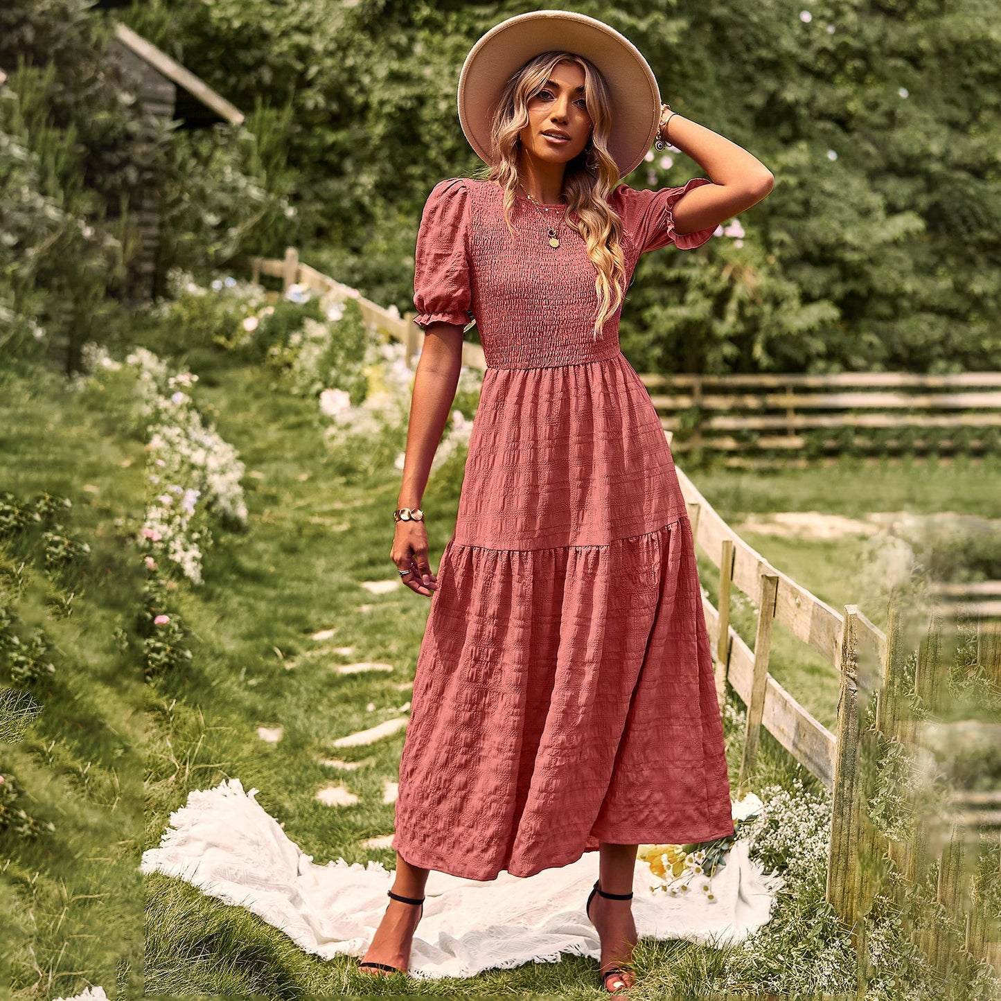 Ruched Women's Beach Dress with O-neck and Short Puff Sleeves