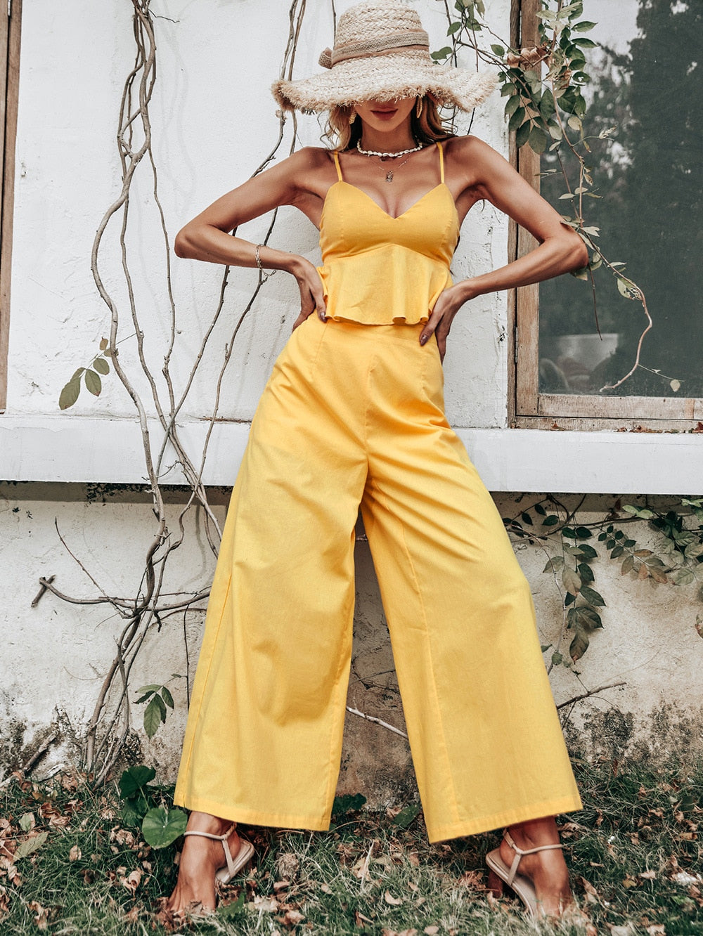 A. Bohemian Yellow Two-piece Women Casual Suit with V-neck Top & Pants Set